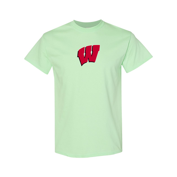Men's  Wisconsin Badgers  Gildan Heavy Cotton T-Shirt