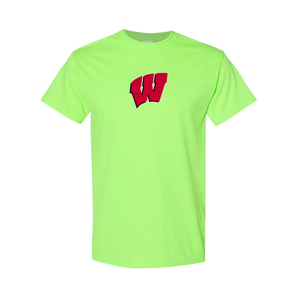 Men's  Wisconsin Badgers  Gildan Heavy Cotton T-Shirt