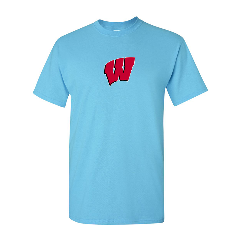 Men's  Wisconsin Badgers  Gildan Heavy Cotton T-Shirt